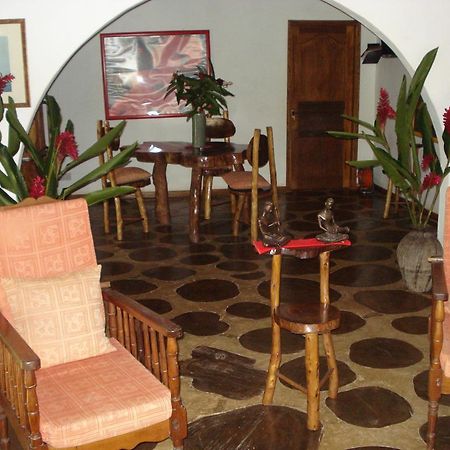 Cote Sud - Unique Villa & Bungalows Intendance Road Takamaka Bagian luar foto