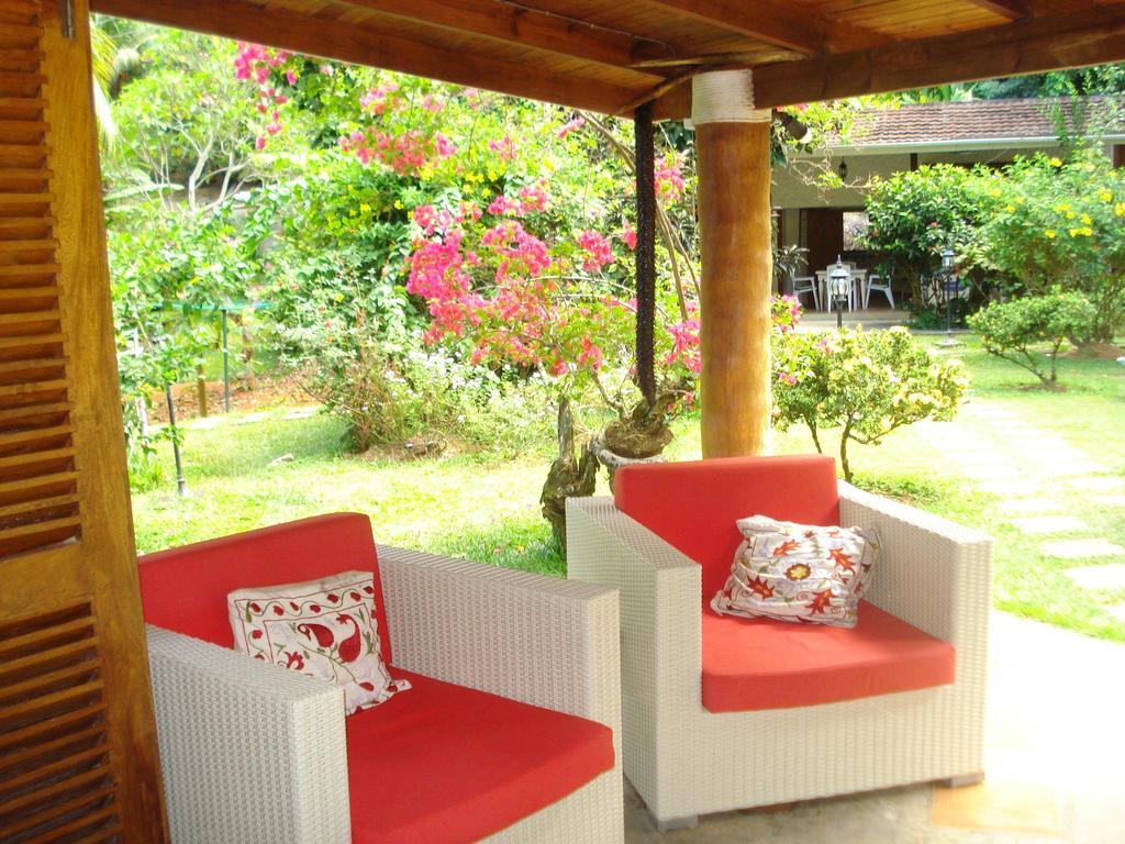 Cote Sud - Unique Villa & Bungalows Intendance Road Takamaka Ruang foto
