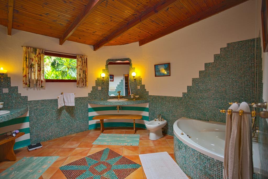 Cote Sud - Unique Villa & Bungalows Intendance Road Takamaka Ruang foto