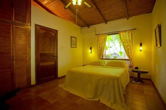Cote Sud - Unique Villa & Bungalows Intendance Road Takamaka Bagian luar foto